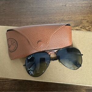 Polarized black Ray-Ban aviator sunglasses. Excellent condition.